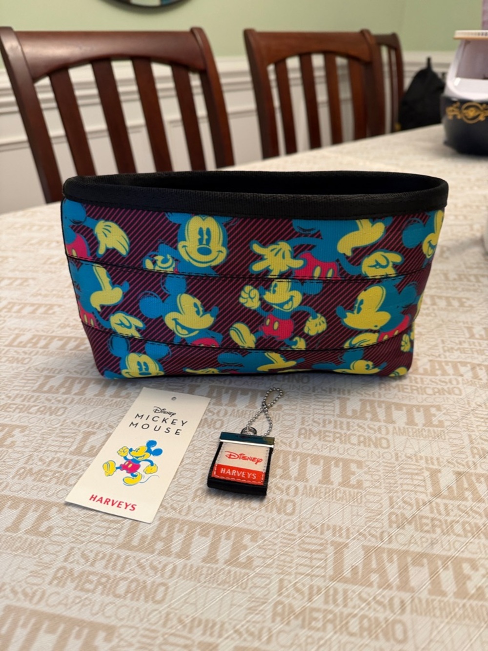 Harveys Seatbelt Mickey Mouse Large Cosmetic Case💜PRICE FIRM